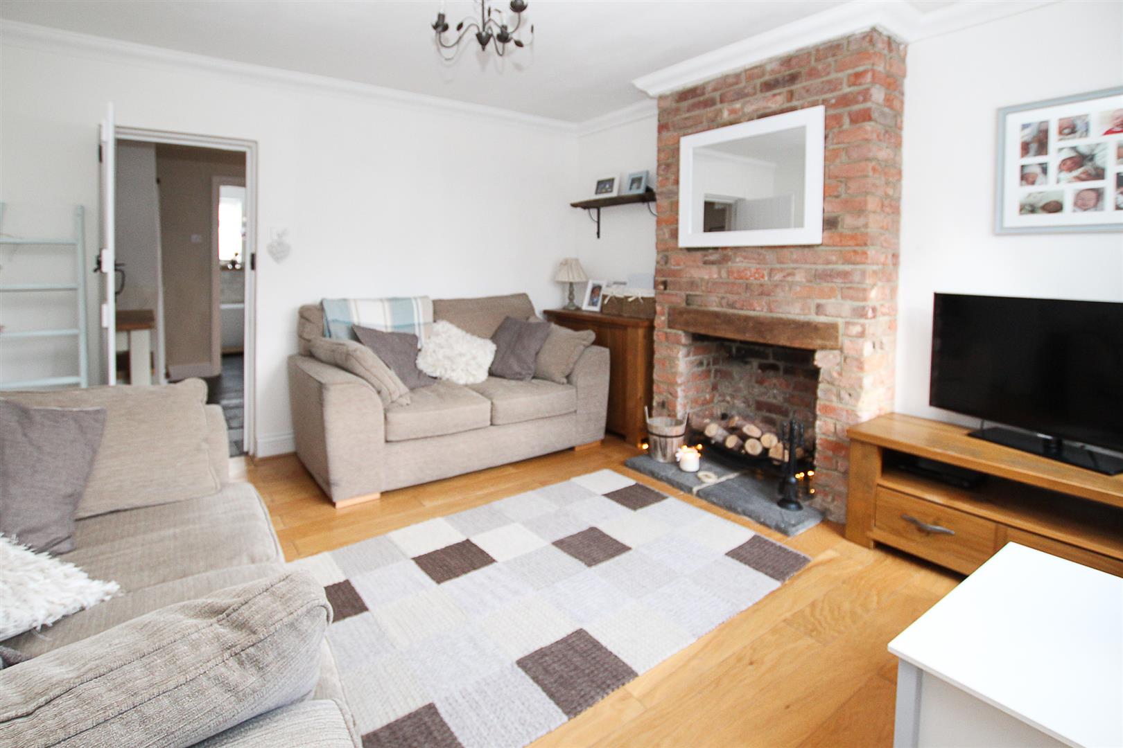 Hatch Road, Pilgrims Hatch, Brentwood Keith Ashton